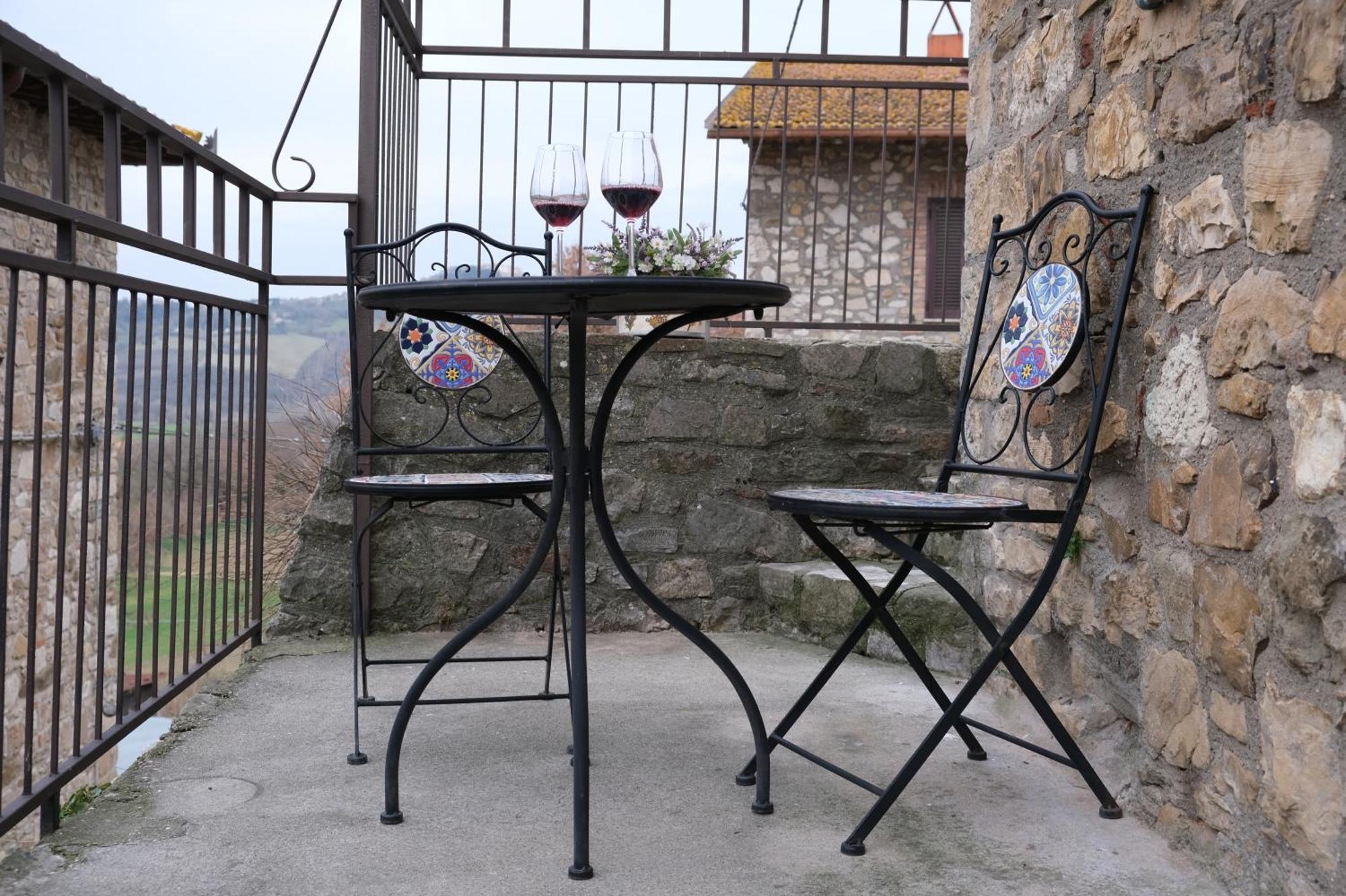 Ferienwohnung Joy'S Nest Todi Exterior foto