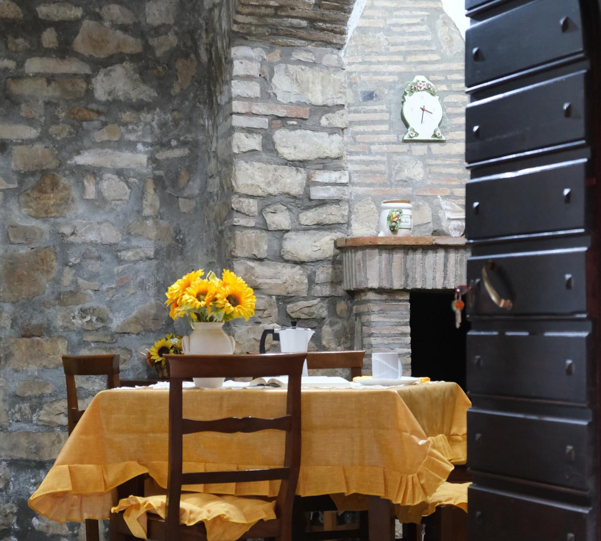 Ferienwohnung Joy'S Nest Todi Exterior foto